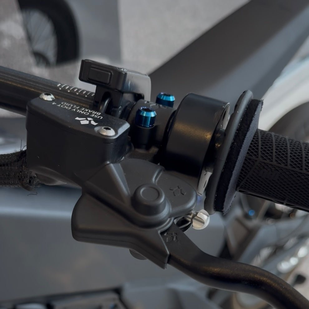 MXD Formula Brake Mount Titanium Bolts
